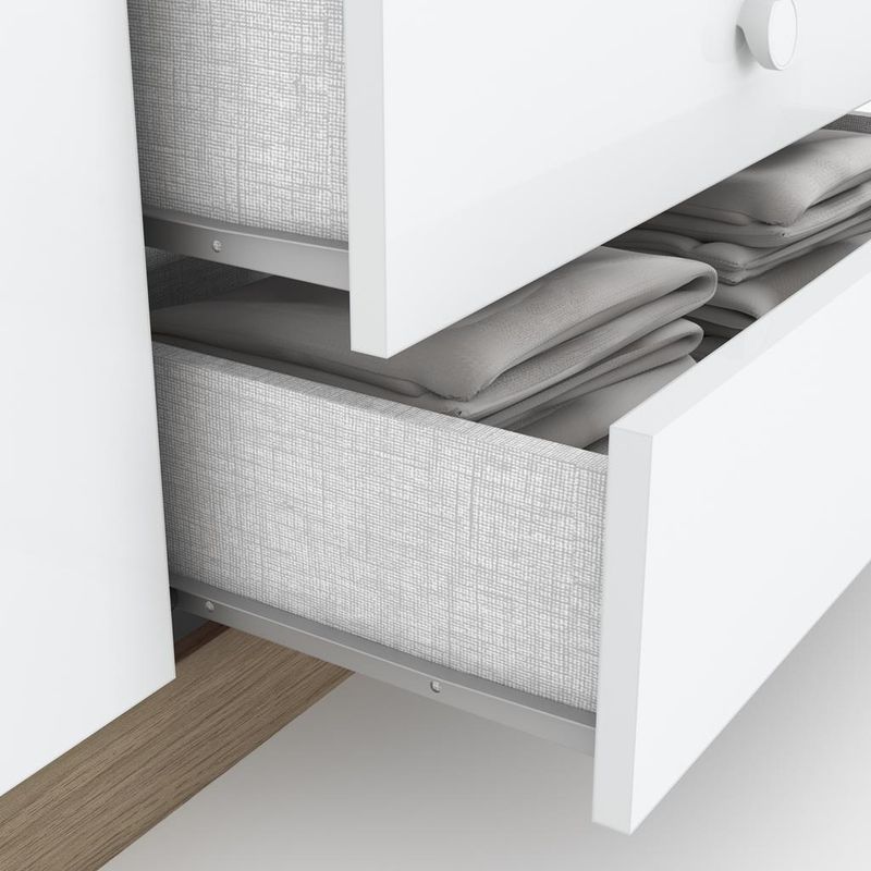 Quarto-de-Bebe-Guarda-Roupa-3-Portas-2-Gavetas-e-Comoda-5-Gavetas-Bala-de-Menta-Henn
