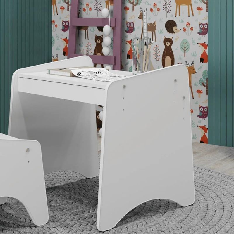 Mesa-Infantil-com-Regulagem-de-Altura-Luna-Movelbras