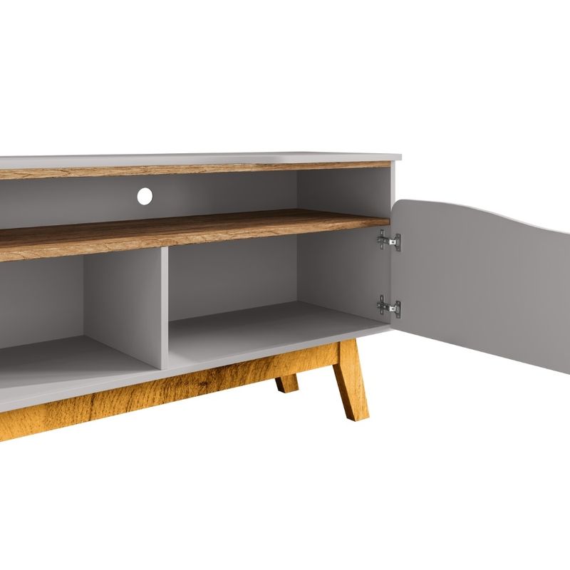 Rack-para-TV-Ate-75-Polegadas-2-Portas-com-Pes-de-Madeira-Macica-Ilhabela-Bechara