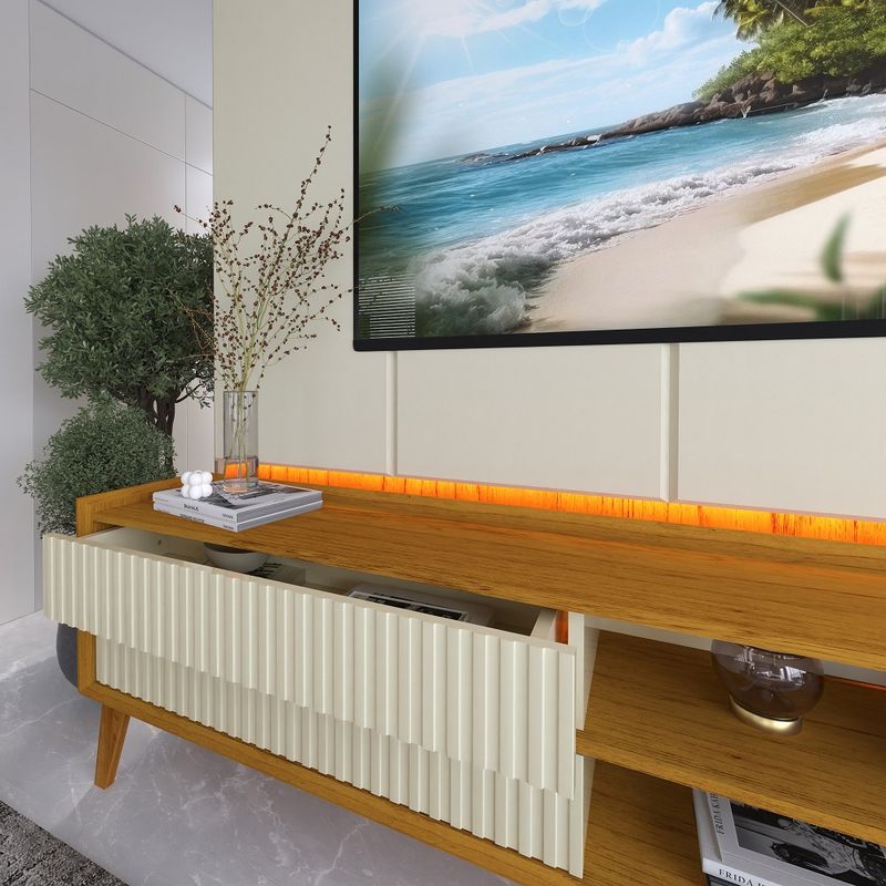 Rack-com-Painel-para-TV-ate-com-LED-75-Polegadas-4-Gavetas-Ripado-MDF-com-Pes-em-Madeira-Magnifico-Gelius
